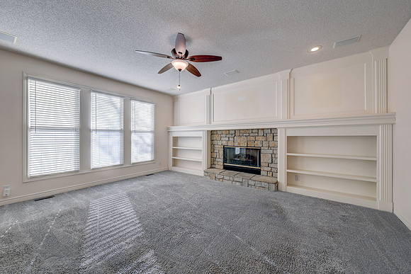 20809 W 102nd St 009