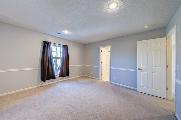 20809 W 102nd St 018