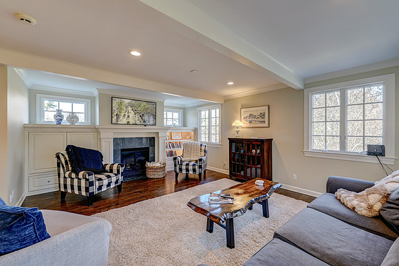 1208 W 59th St 009