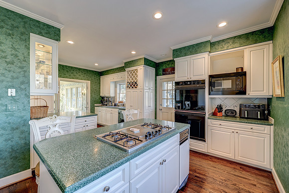 1208 W 59th St 007