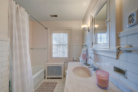 1208 W 59th St 023