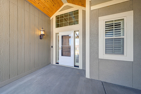 20501 W 112th Terr 001