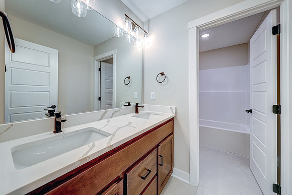 31901 W 170th Terr 009