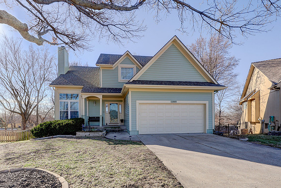 11809 W 115th St 001