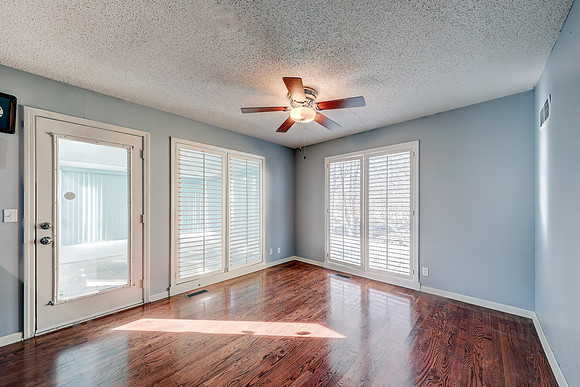 11809 W 115th St 010