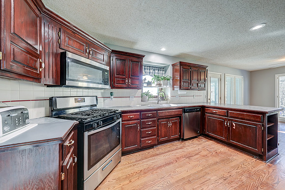 11809 W 115th St 011