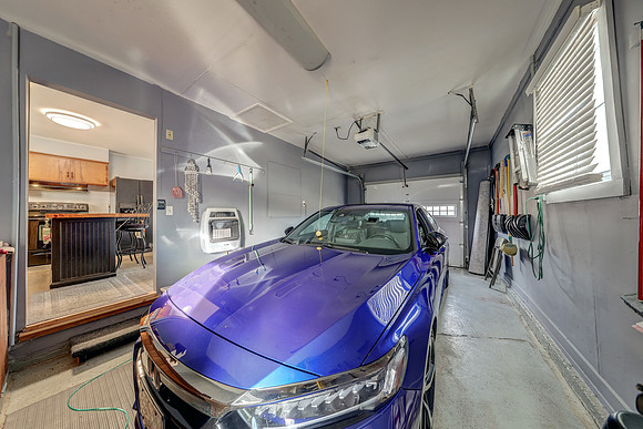 5732 OUtlook St 016
