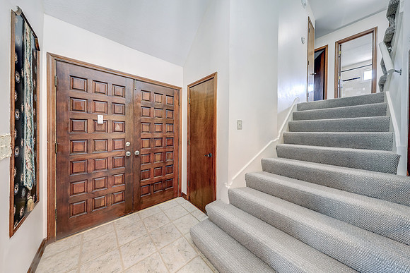 12825 W 117th St 003
