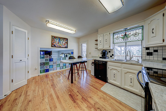 12825 W 117th St 007