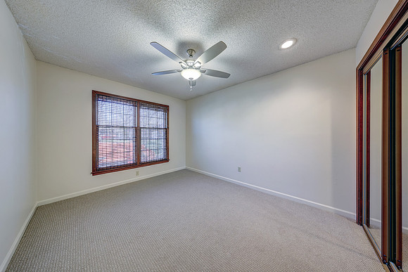 12825 W 117th St 019