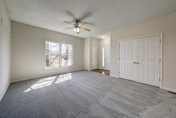3301 N 103rd Terr 007