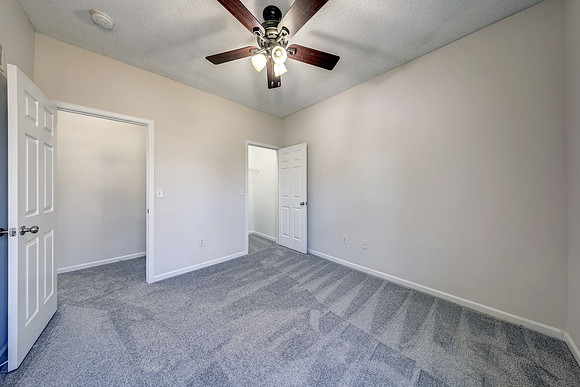 3301 N 103rd Terr 016