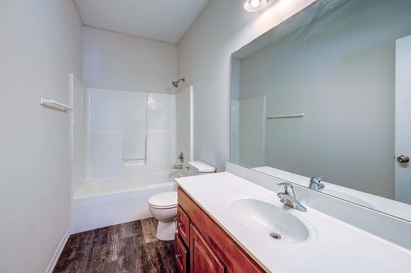 3303 N 103rd Terr 009