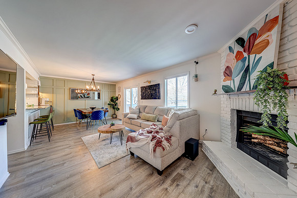 6527 Halsey St 013