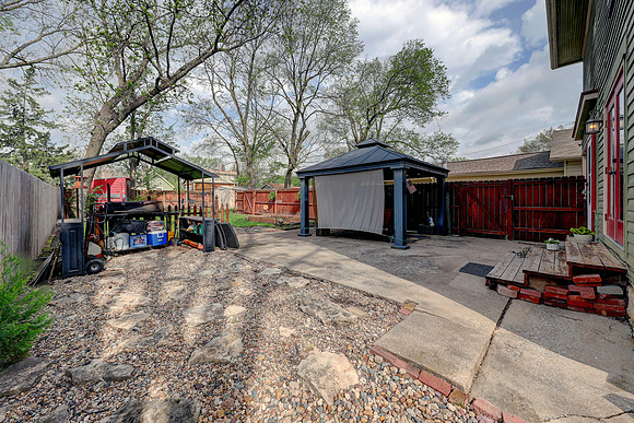 513 S Water St 004