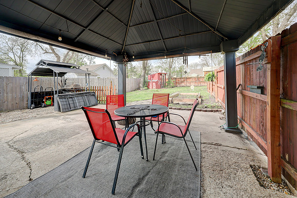 513 S Water St 009