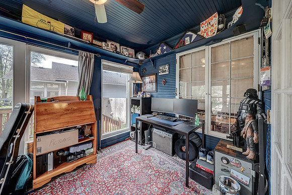 513 S Water St 012