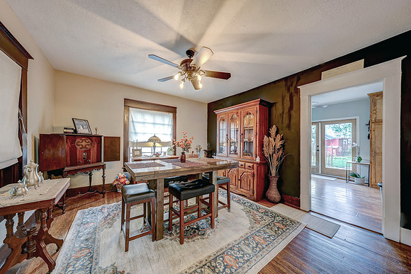513 S Water St 017
