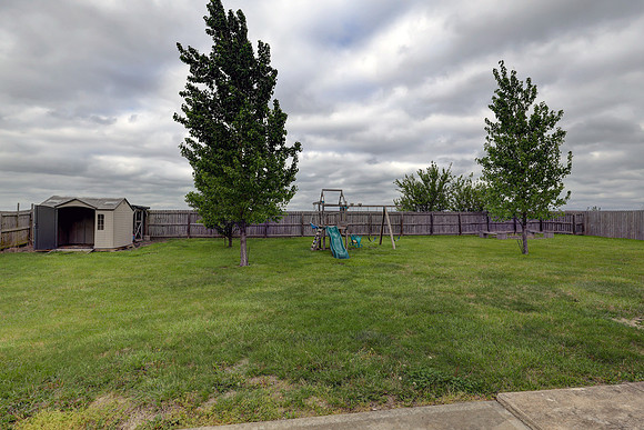 3725 N 152nd Ct 004