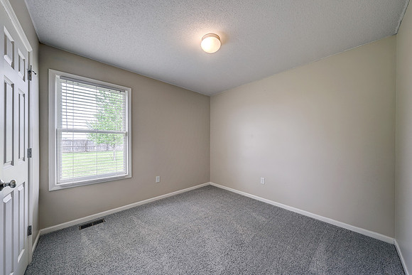 3725 N 152nd Ct 017