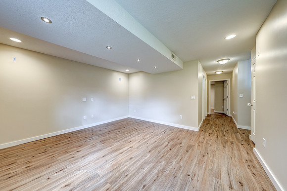 3725 N 152nd Ct 025