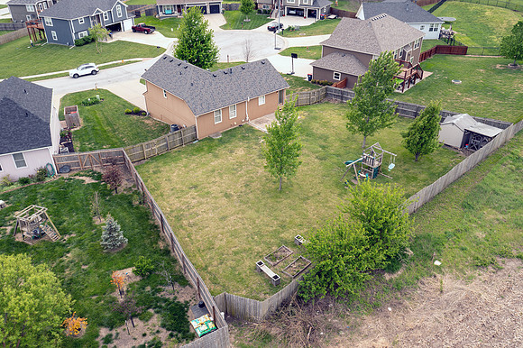 3725 N 152nd Ct 033