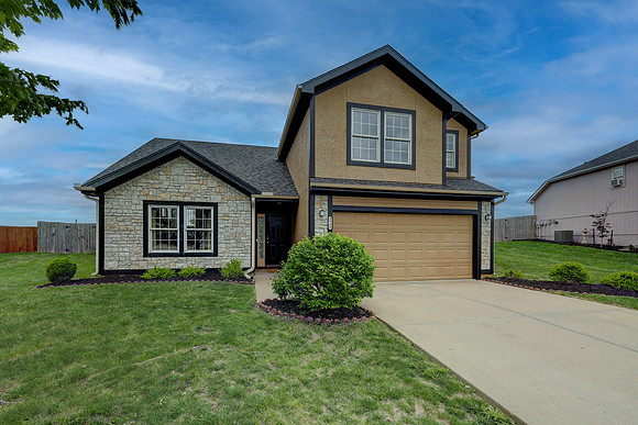 3725 N 152nd Ct 002a
