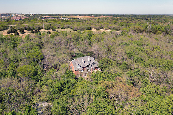 8200 W 172nd Terr 047
