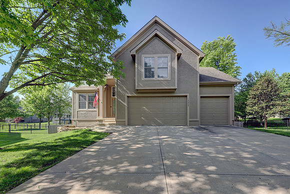 16655 W 155th Ter 002