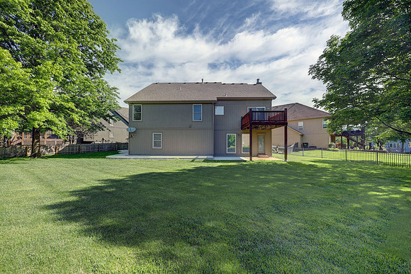 16655 W 155th Ter 004