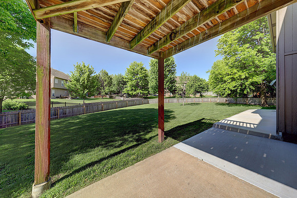 16655 W 155th Ter 007