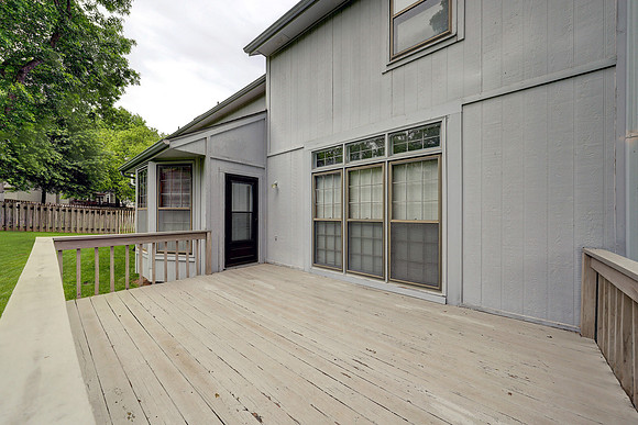 13842 W 110th St 004