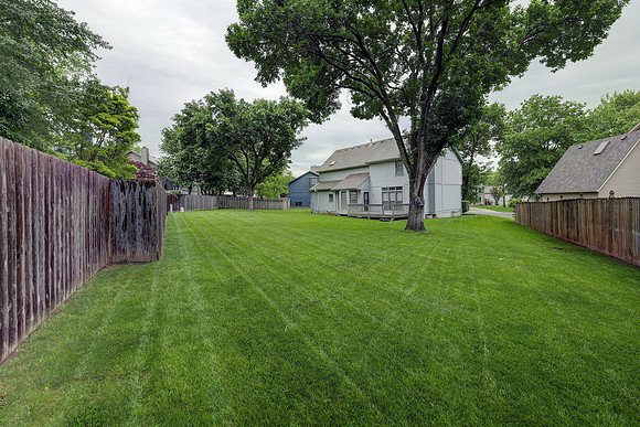 13842 W 110th St 008