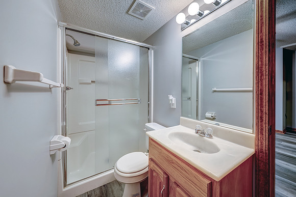 13842 W 110th St 034