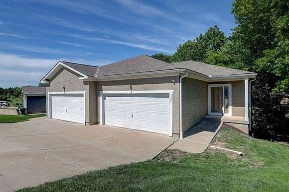 3303 N 103rd Terr 036