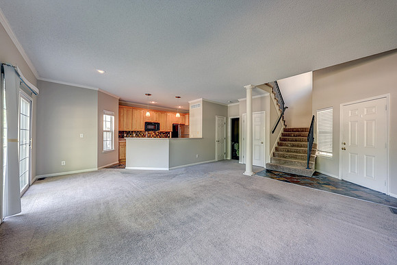 9147 Boehm Dr 010