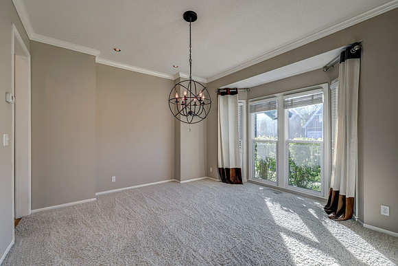 4907 W 157th Pl 002