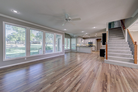 4907 W 157th Pl 006