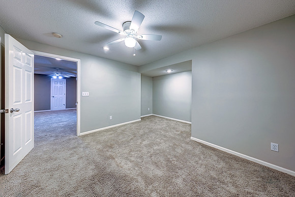 4907 W 157th Pl 029