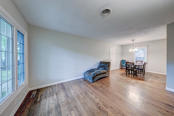 8725 Stearns Ave 003