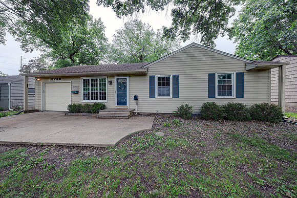 8725 Stearns Ave 001