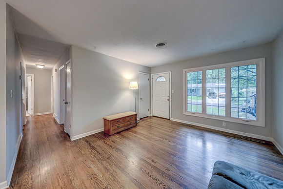 8725 Stearns Ave 006