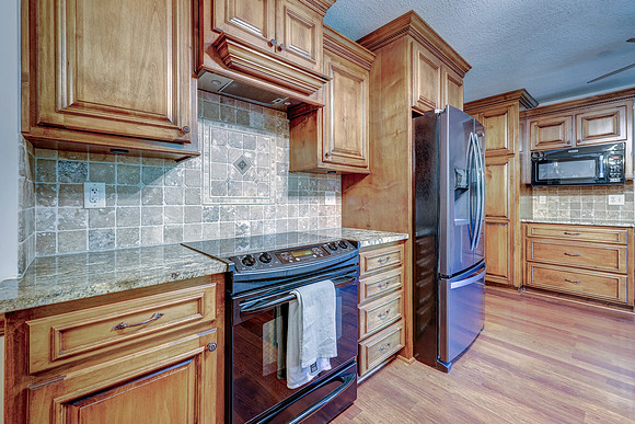 8201 W 97th Terr 006