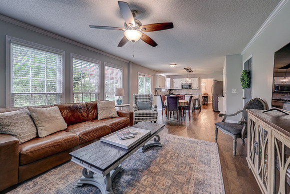15117 W 132nd St 009