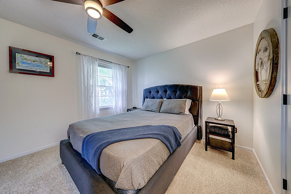 15117 W 132nd St 021