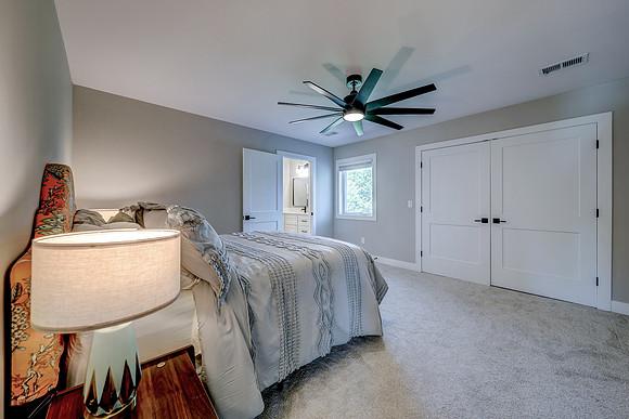 8422 NE 147th St 029