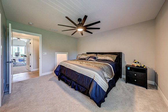 8422 NE 147th St 031