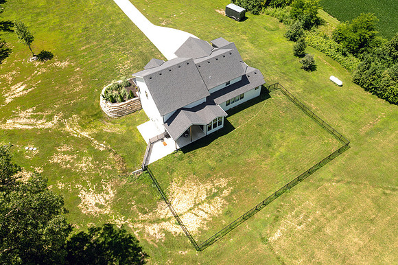 8422 NE 147th St. 058