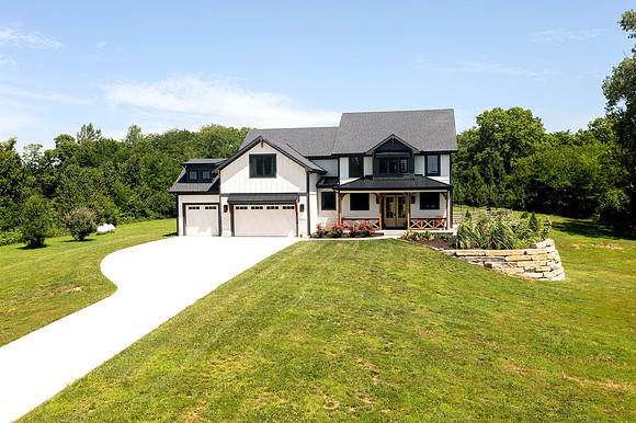 8422 NE 147th St. 073