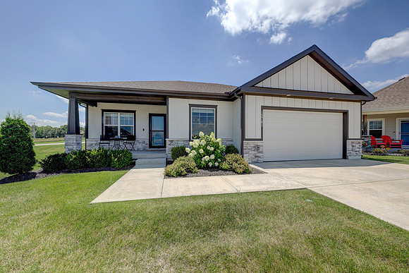 15761 Sheridan Pl 002